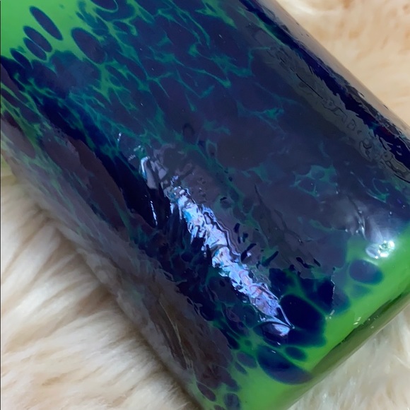 Hand blown glass vase - Picture 8 of 8